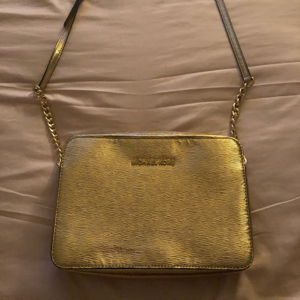 Michael Kors Jet Set East West Crossbody Gold